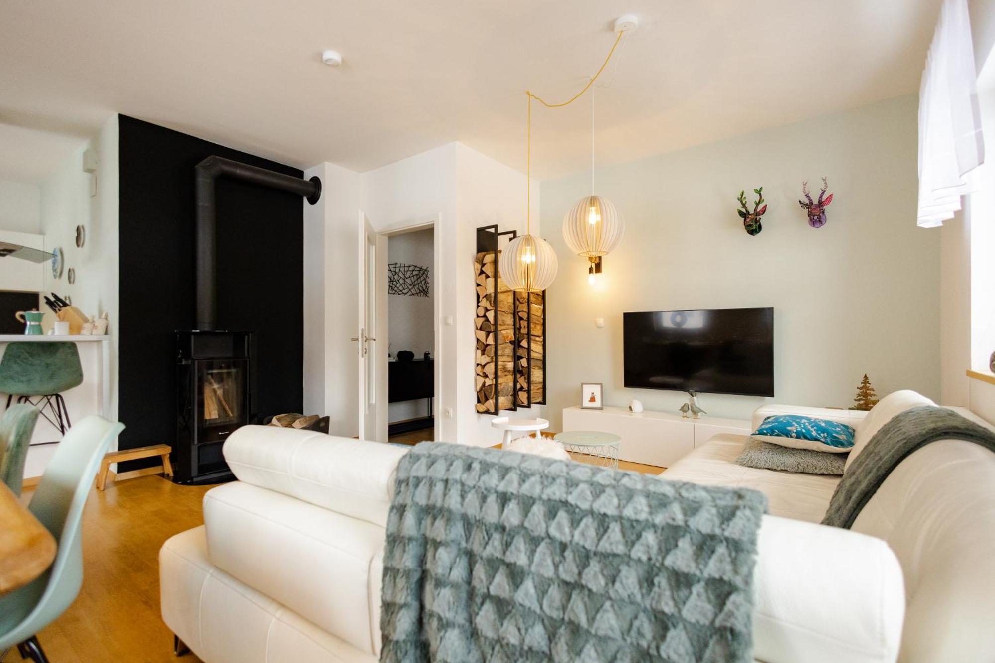 Waterfall Apartment - Cozy Mountain Retreat Kranjska Gora Eksteriør bilde
