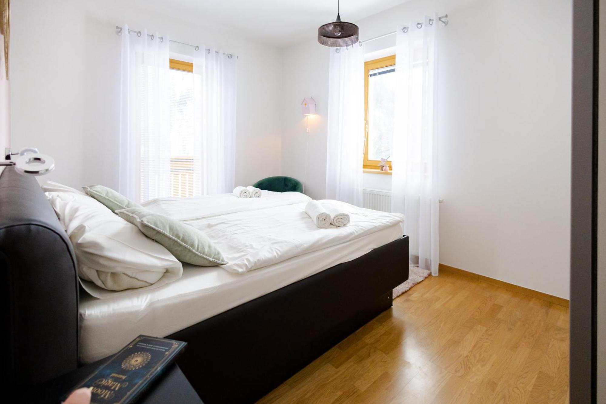 Waterfall Apartment - Cozy Mountain Retreat Kranjska Gora Eksteriør bilde